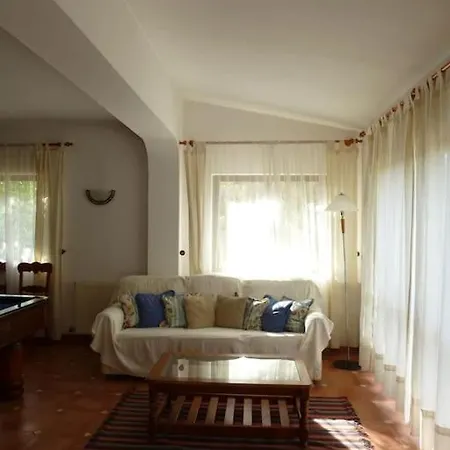 Lorenzo With Tennis Court & Swimming Pool Βίλα