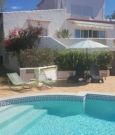 Lorenzo With Tennis Court & Swimming Pool Βίλα