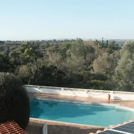 Βίλα Lorenzo With Tennis Court & Swimming Pool
