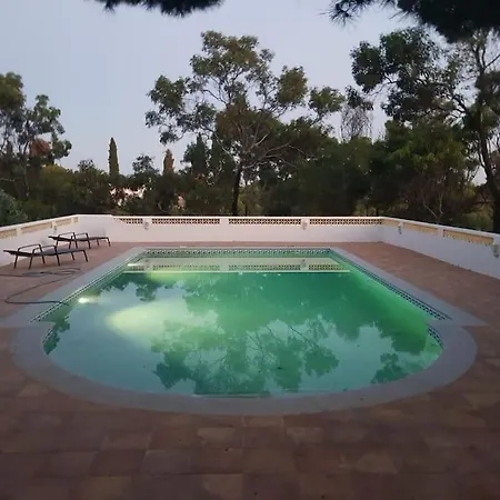 Lorenzo With Tennis Court & Swimming Pool Portimao